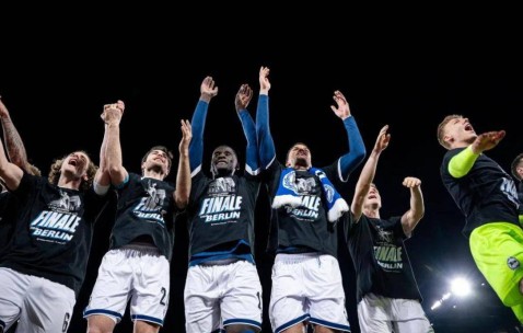 德国杯决赛前瞻：比勒菲尔德VS斯图加特——草根奇迹与德甲尊严的终极对决