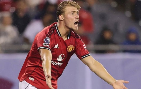 霍伊伦曼联生涯或将画上句号，堪称一场双输的告别