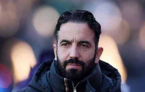 曼联1-1西汉姆，又是换人后丢球，无法守住领先优势暴露出球队不成熟问题