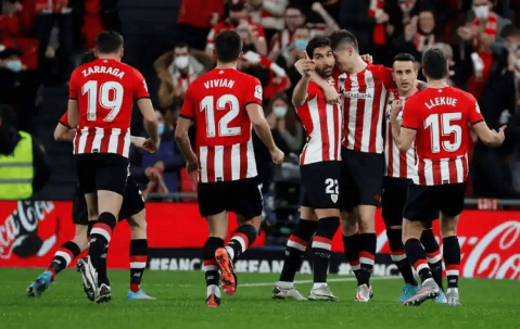 西甲保级关键战：塞维利亚主场死磕毕尔巴鄂，谁能破局？