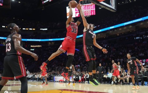 武切维奇12分阿德巴约20分 公牛不敌热火