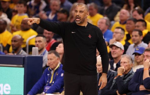 乌度卡：火箭糟糕透顶 希望范弗里特能留在这里