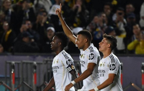 凌晨4点皇马出战！赢球将暂时登顶，3巨头首秀，姆巴佩只差1球创纪录