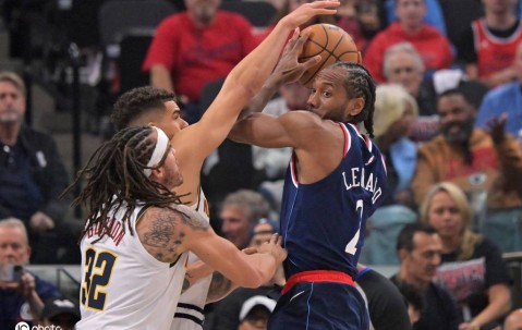 约基奇36+21伦纳德24分 戈登极限绝杀掘金2-2快船