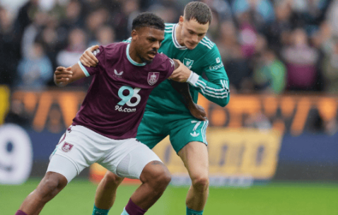 又是绝杀！第94分钟点球制胜，利物浦豪取4连胜，新援造点建功！