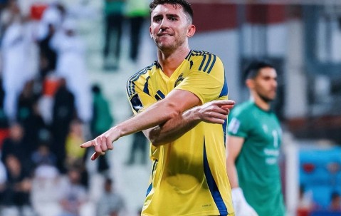 31岁名将重返西甲！离队7年：夺14冠狂赚7300万 人生赢家