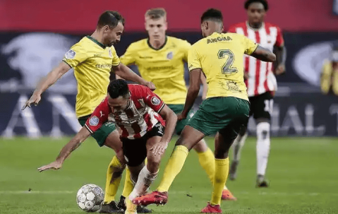 周日009 荷甲巅峰对决：阿尔克马尔VS阿贾克斯 主场龙VS豪门底蕴，谁能主宰争冠格局？