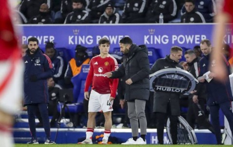 BBC：18岁小将阿玛斯即将租借加盟谢周三，曼联负担全部薪水