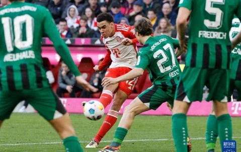 德甲焦点战：拜仁携冠军之势，门兴为欧战资格放手一搏