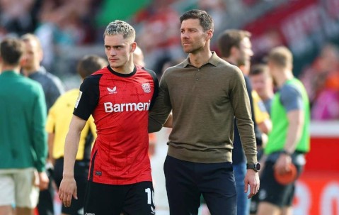 勒沃库森赛前发布会，阿隆索被提问是否将执教皇马