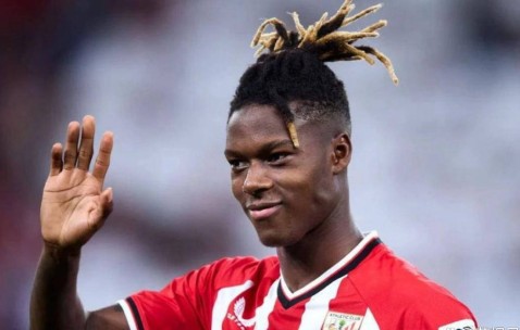 巴萨史诗级转会：亚马尔助阵，欧冠雄心“两亿齐飞”