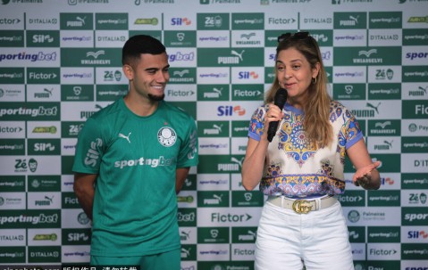 佩佩荣耀归来：西甲8月最佳球员背后的辛勤付出与战术影响