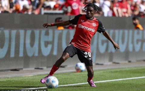 曝弗林蓬超值转会费竟还分三期 利物浦制服组满分预警