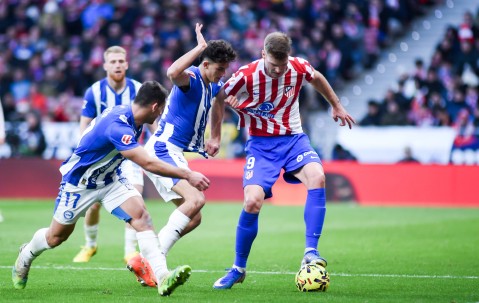 （体育）足球——西甲：马德里竞技胜阿拉维斯