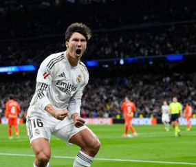 皇家社会1-4惨败，西甲争冠形势愈发激烈，巴萨不敌对手跌落榜首