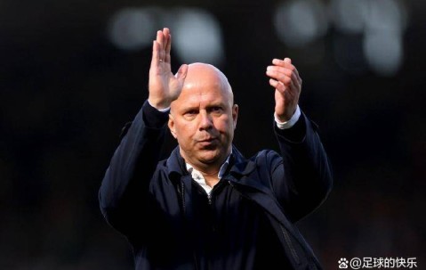 倒计时一周！斯洛特帅位悬在悬崖边，11亿豪阵崩盘+3大继任者浮出水面