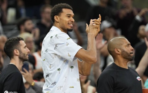 Shams：文班亚马将在对阵雷霆的NBA杯半决赛中复出