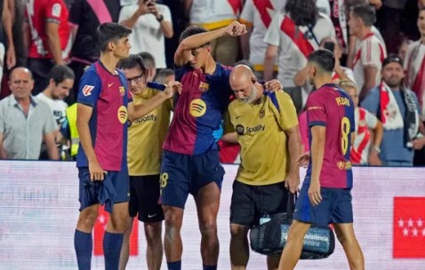 巴萨太子贝尔纳尔拒绝利雅得胜利的挖角，表现出色备受看好