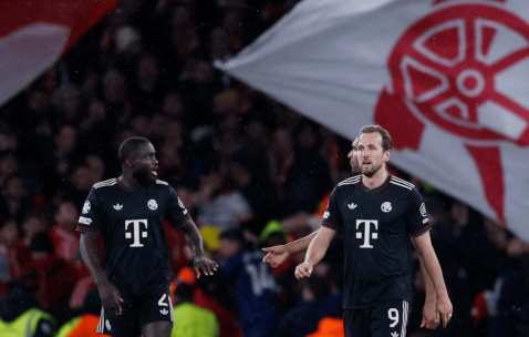 1-4爆冷！5-3翻盘！疯狂一夜，利物浦倒下，巴黎逆袭，拜仁落败