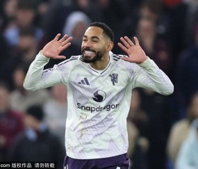 观战台:曼联恶战纽卡+切尔西火拼维拉 曼城冲八连胜