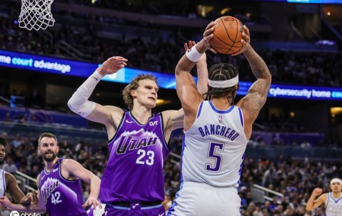 马尔卡宁空砍27分 班凯罗23+7+8魔术胜爵士