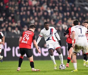 法甲争冠激战正酣：雷恩主场逆袭终结巴黎圣日耳曼七连胜，积分榜形势骤变