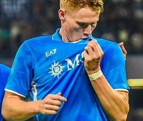 麦克托米内回应重返曼联传闻,拉爵分成愿望破灭!小麦再获一殊荣