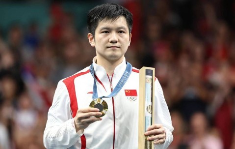 樊振东效应太猛！德甲热度碾压WTT！国际乒联主席急了，拿奥运资格施压，球迷：搞针对？