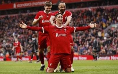 欧冠激战：利物浦与埃因霍温的荣誉之争