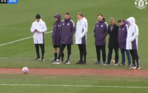 曼联连胜后卡里克连夜分析比赛，不休假加班备战！拉爵直言非常满意