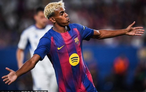 拉什福德回归在即？巴萨曼联双雄博弈