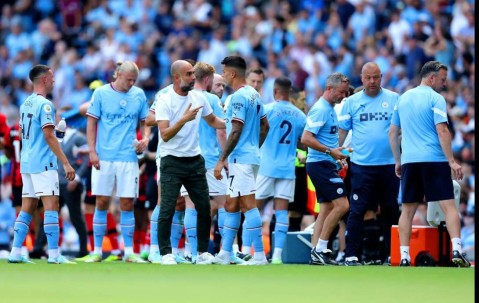 2000万镑闪电劫！升班马突袭曼城天才，瓜帅忍痛割爱暗藏玄机？