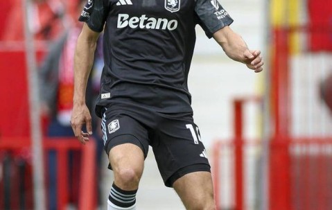 保罗·托雷斯：从西甲到英超的防守巨匠之旅