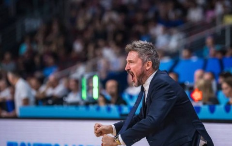 无缘八强！意大利主帅辞职 加里纳利从国家的退役