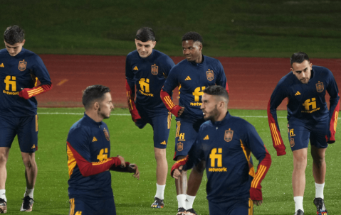 西甲赛事前瞻：西班牙人队与埃尔切队 赛前全方位解析及比分预测