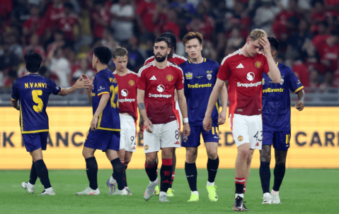 外媒：曼联友谊赛不敌东盟全明星队，马来西亚总理发文调侃