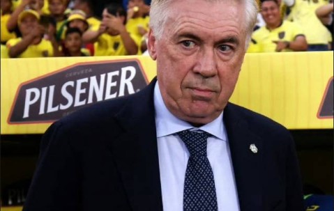 曼联新援献助攻，熊皇一剑封喉！巴西1-0复仇巴拉圭，晋级世界杯