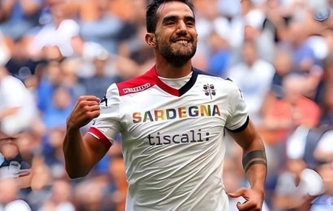 放弃比利时国籍！上港高层力邀德甲劲旅主力前锋归化，将成为武磊新搭档