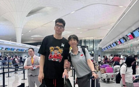 场均17.3分！余嘉豪CBA表现亮眼，加盟西甲迎全新挑战