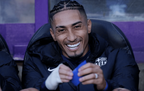 从交易筹码到关键先生！弗里克巧妙调整让拉菲尼亚涅槃重生