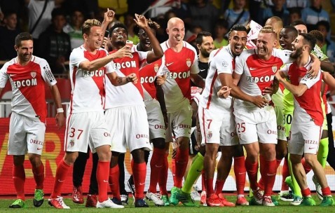 法甲焦点战：欧塞尔主场迎战摩纳哥，攻防博弈定胜负