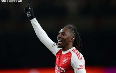 两套主力班底保证阿森纳比赛强度，塔帅正在争冠路上飞奔