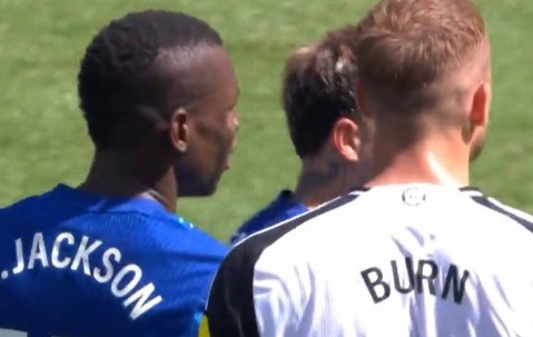 英超争五局势突变：纽卡斯尔主场六连胜反超曼城跻身前三，切尔西压力倍增