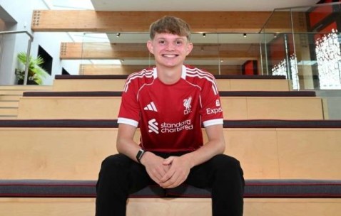 利物浦新援：上周我还在索尔福德城，这周就接到小基耶萨的妙传