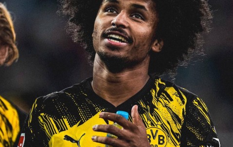 价值破亿！曼联锁定德甲神速新星，皇马激烈争夺奥利塞，拉莫斯或将荣耀回归