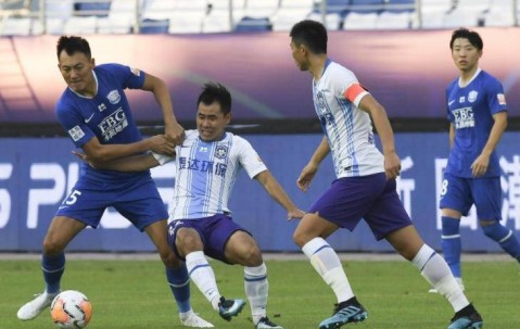 喜讯！王钰栋1月3日官宣确认将跟德甲豪门球星在本赛季同队效力，一起带领俱乐部拿联赛冠军