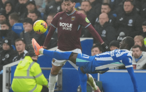 补时进球！吕特绝境救主，英超劲旅绝平，领先曼联1分