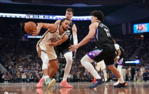 库三疯31分再现控分名场面 反跑挑篮球感已近无敌