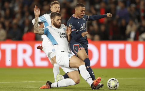 周日024 法甲国家德比：巴黎圣日耳曼主场破咒VS马赛客场守优，战术博弈与球星对决