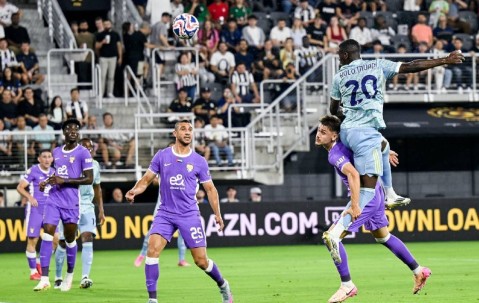 穆阿尼孔塞桑双响，伊尔迪兹世界波，尤文5-0大胜，超越曼城登顶